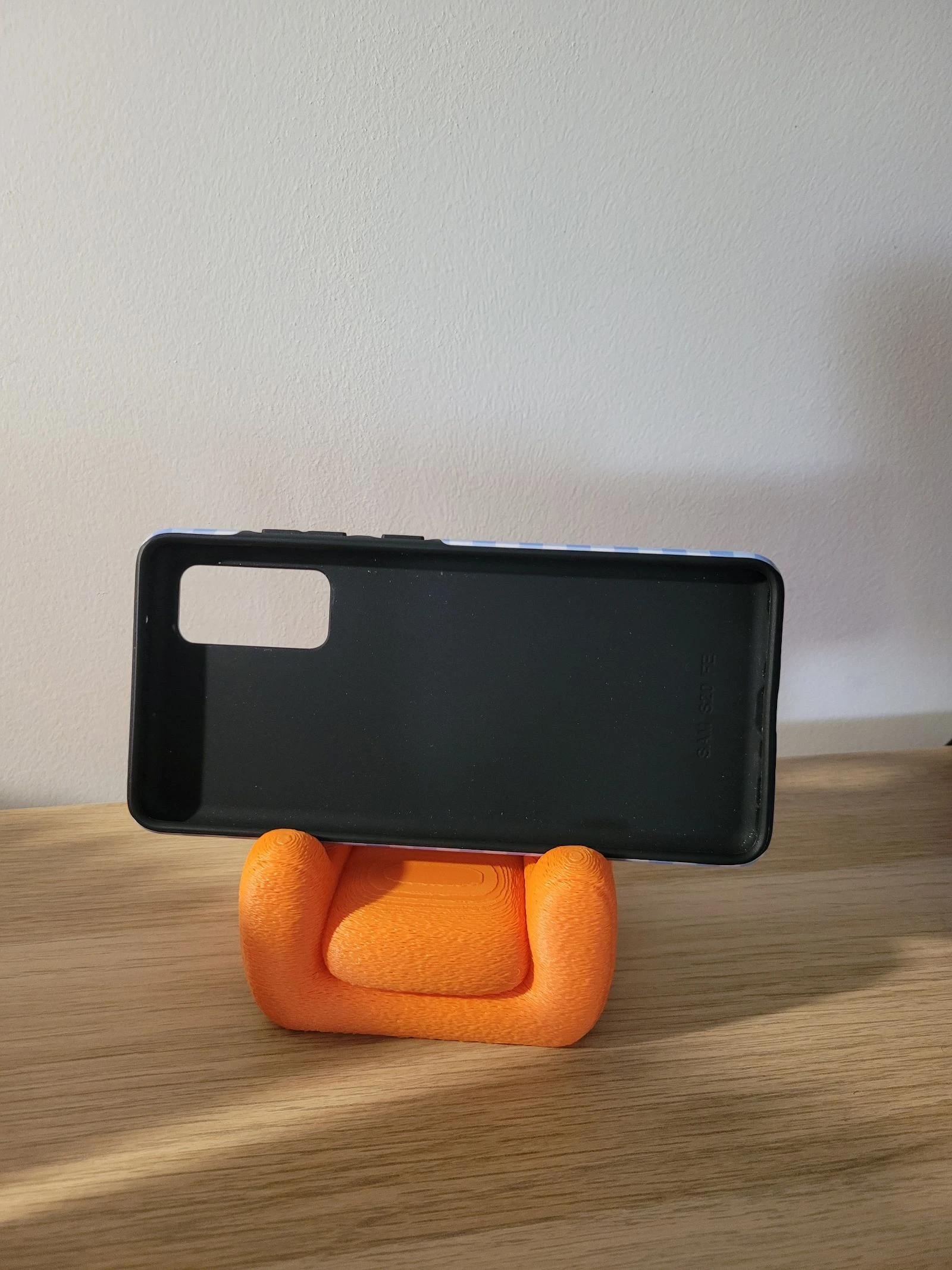 Suporte de telefone cadeira design laranja – Impressão 3D – photo 6